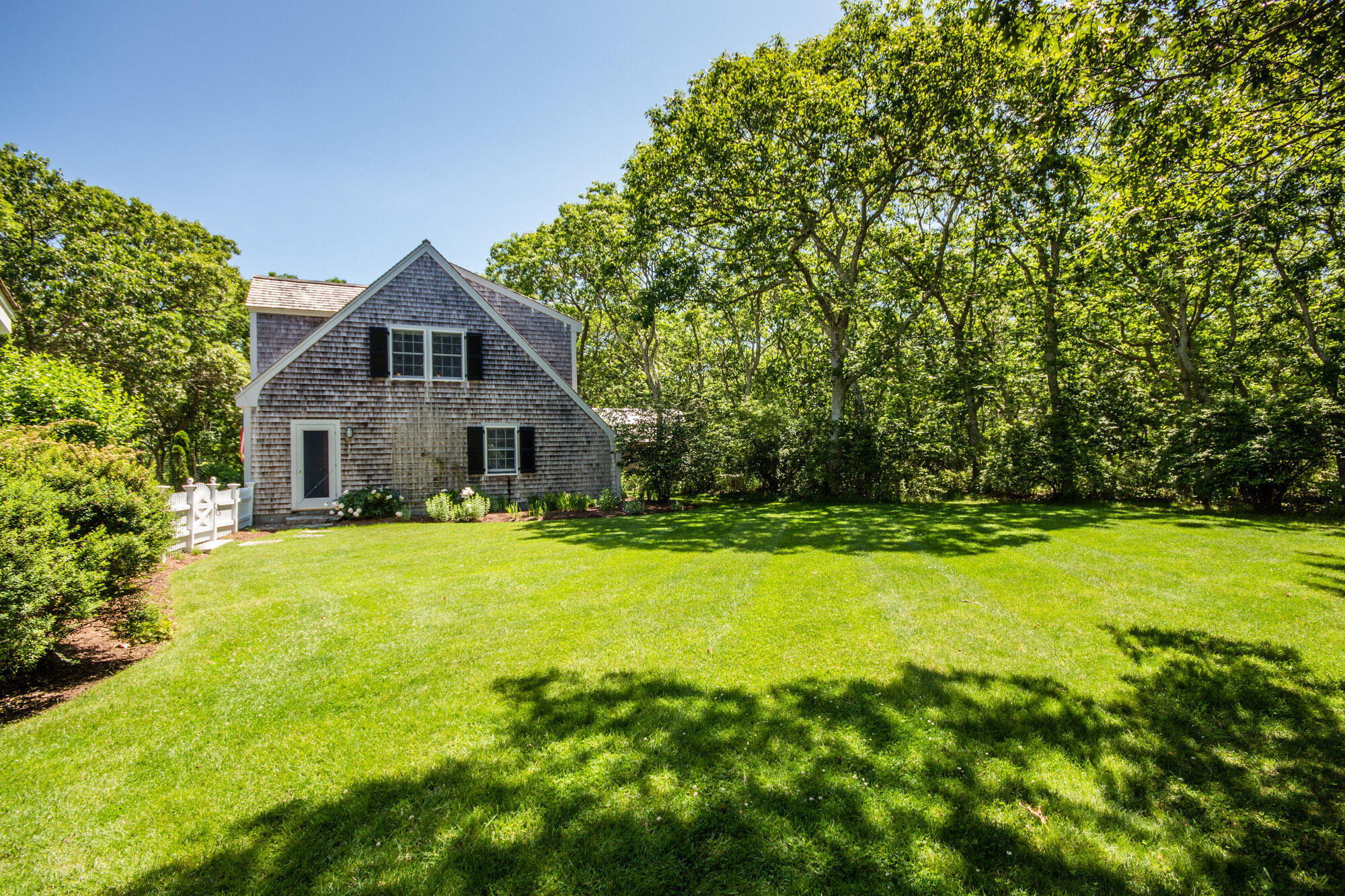 65 Kanomika Road Edgartown, MA 02539 - Photo 42 of 49 65 Kanomika Road (54 of 77)