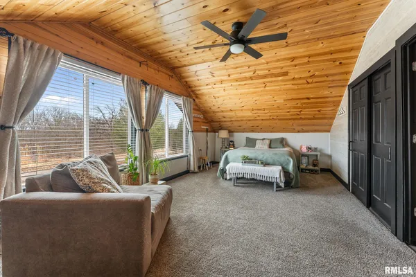 $664,500 | 1714 Knox Road 1950 East, Williamsfield, IL 61489