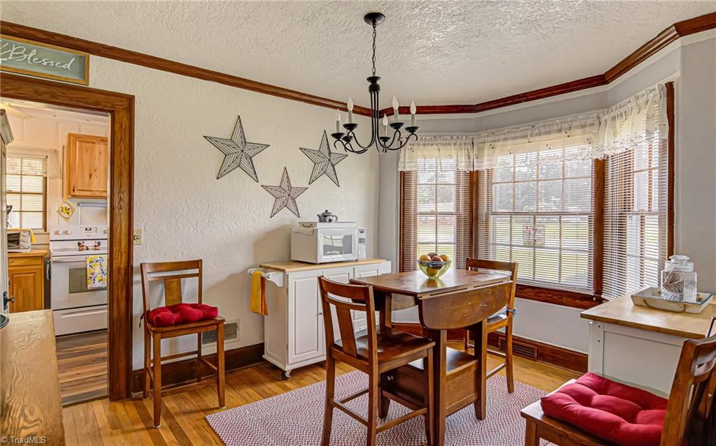 4272 High Point Road Winston-Salem, NC 27107 - Photo 13 of 31 Gallery Image 13