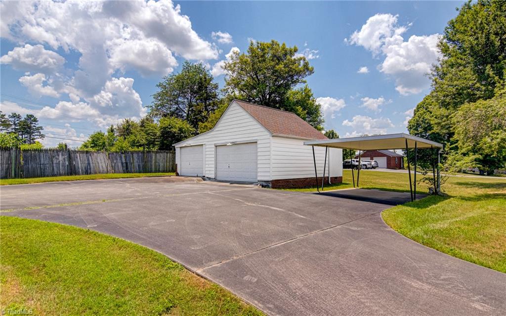 4272 High Point Road Winston-Salem, NC 27107 - Photo 29 of 31 Gallery Image 29