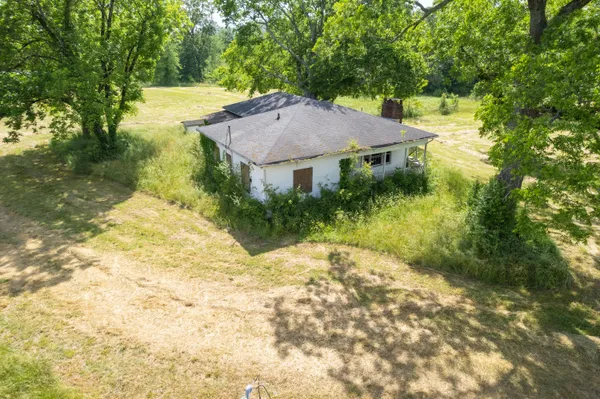 $2,000,000 | 451 Lower Lindsay Springs Road, Resaca, GA 30735