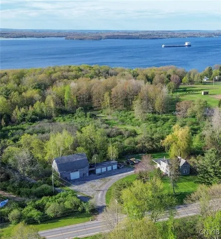 $369,900 | 37931 State Street, Clayton, NY 13624