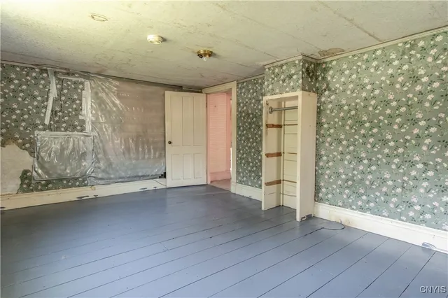 $369,900 | 37931 State Street, Clayton, NY 13624