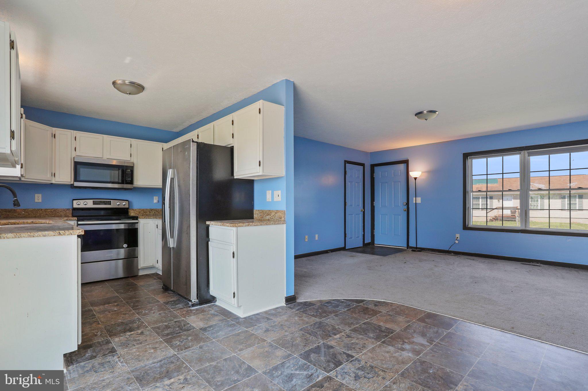 77 Robelei Drive Ranson, WV 25438 - Photo 6 of 28