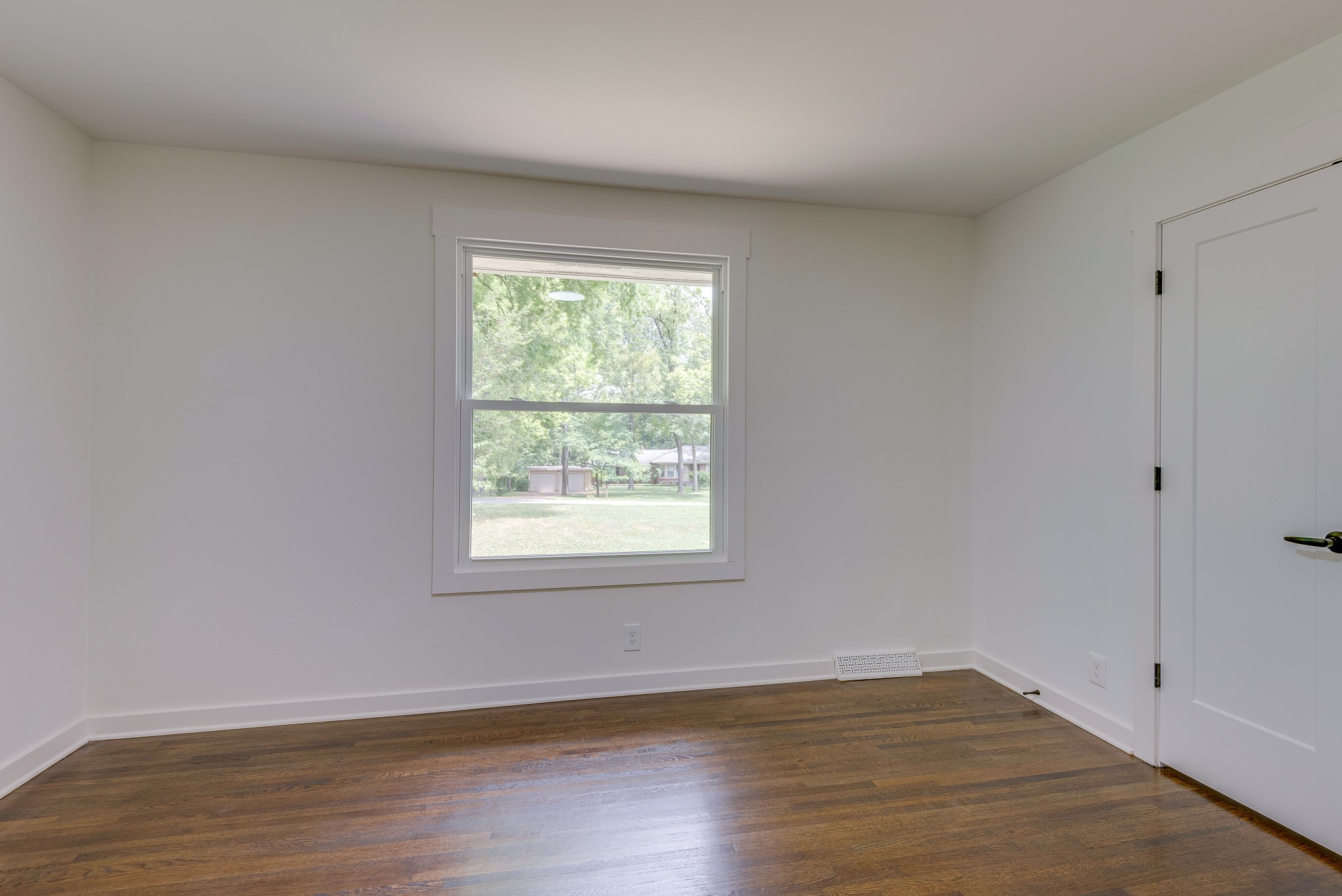 504 Vantrease Road Madison, TN 37115 - Photo 5 of 28 Gallery Image 5