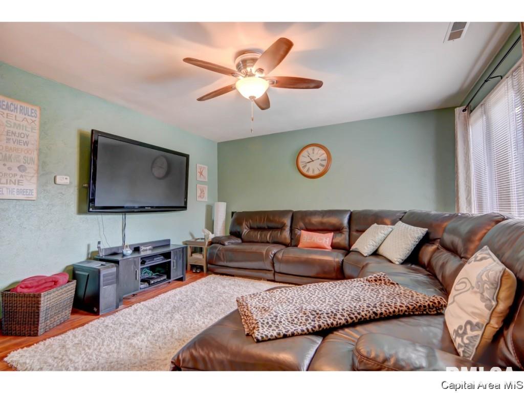 20 Brookside Place Springfield, IL 62704 - Photo 4 of 23 Gallery Image 4
