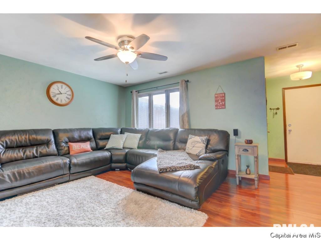 20 Brookside Place Springfield, IL 62704 - Photo 5 of 23 Gallery Image 5