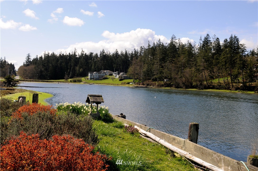 101 Gybe Ho Road Nordland, WA 98358 - Photo 7 of 11 Gallery Image 7