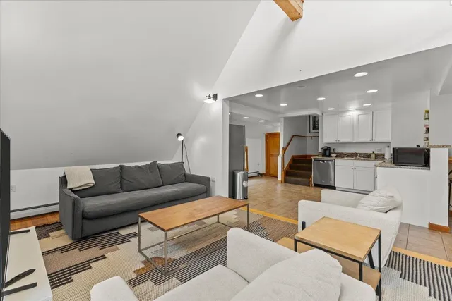 $3,000 | 112 Main Street, Unit 7, Stowe, VT 05672