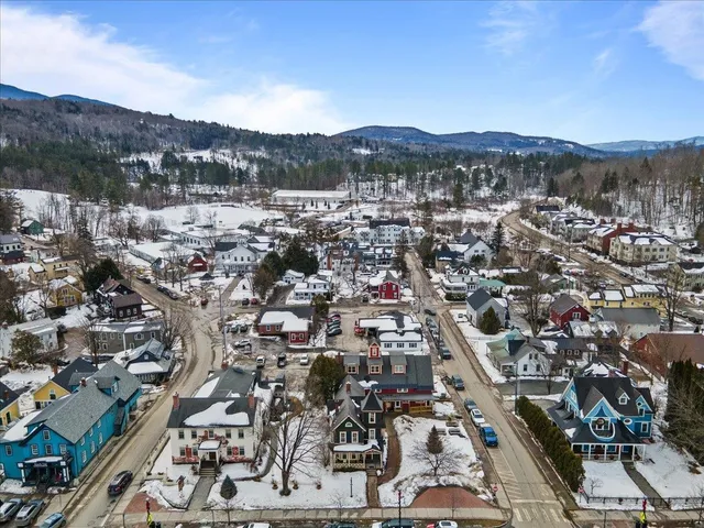 $3,000 | 112 Main Street, Unit 7, Stowe, VT 05672