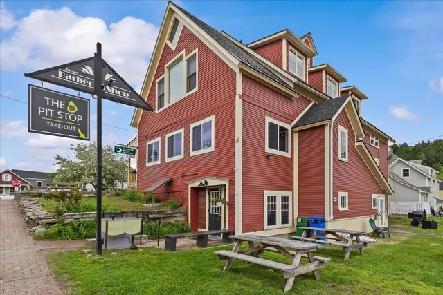 $3,000 | 112 Main Street, Unit 7, Stowe, VT 05672