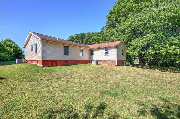 $1,500,000 | 10266 Cartersville Highway, Dallas, GA 30132