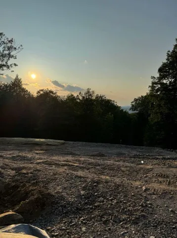 $225,000 | 463 Craney Hill Road, Henniker, NH 03242