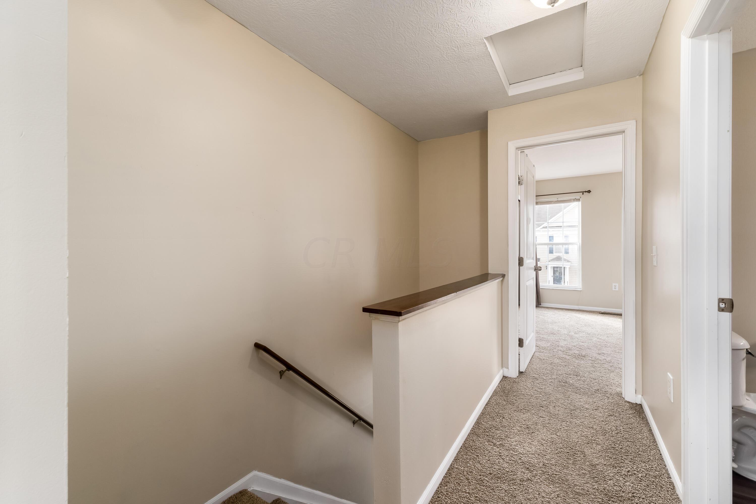 6286 Needletail Road, Unit 286286 Columbus, OH 43230 - Photo 24 of 33 S_-_6286_Needletrail_Rd_-_050