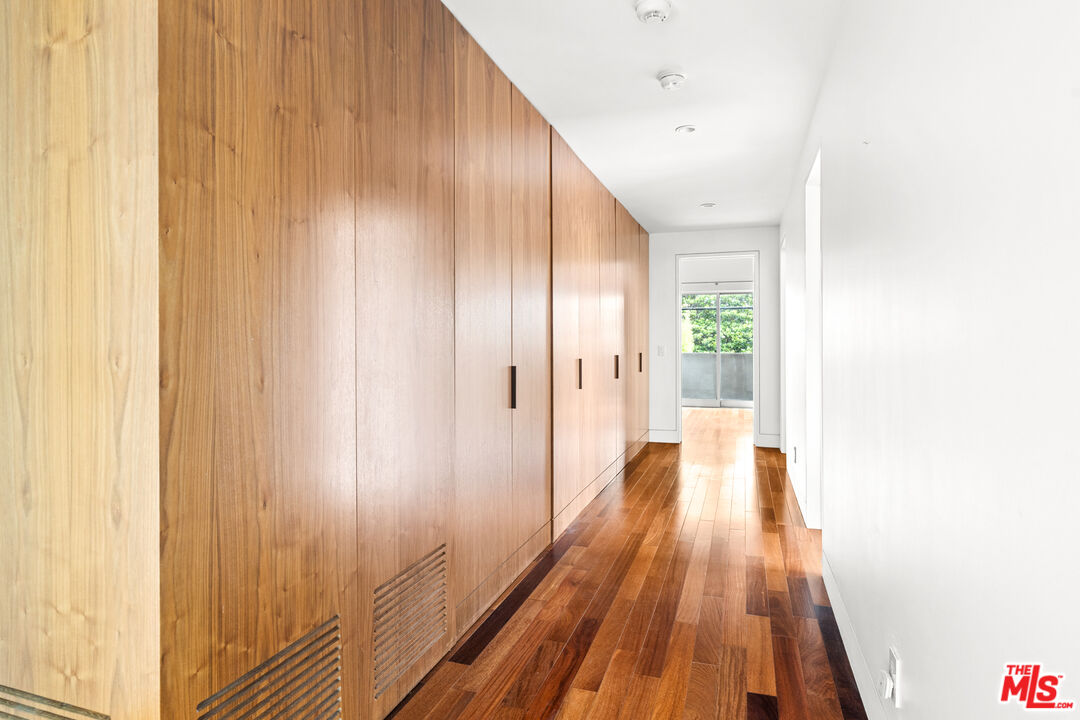 524 Rialto Avenue Venice, CA 90291 - Photo 21 of 43