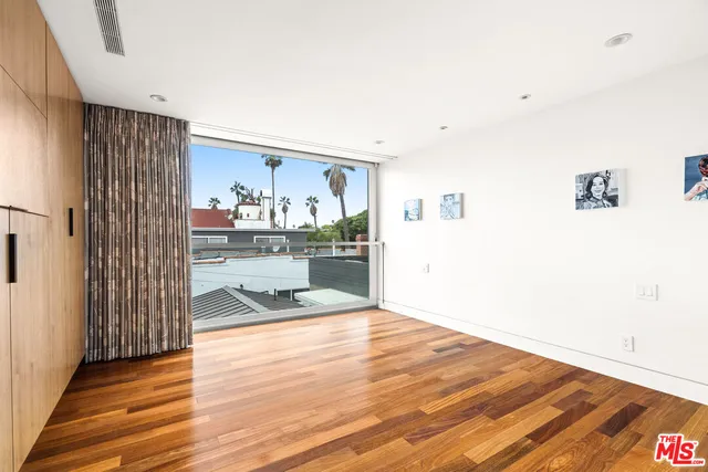 $17,000 | 524 Rialto Avenue, Venice, CA 90291