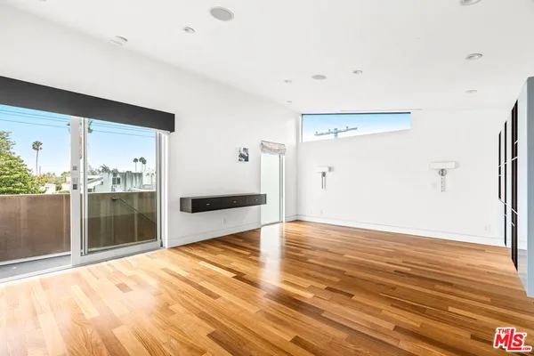 $17,000 | 524 Rialto Avenue, Venice, CA 90291