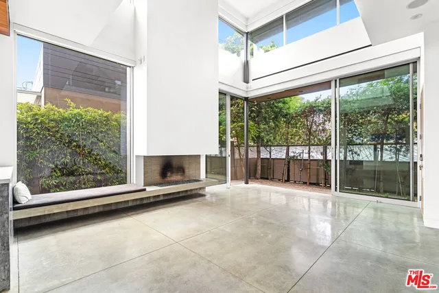 $17,000 | 524 Rialto Avenue, Venice, CA 90291