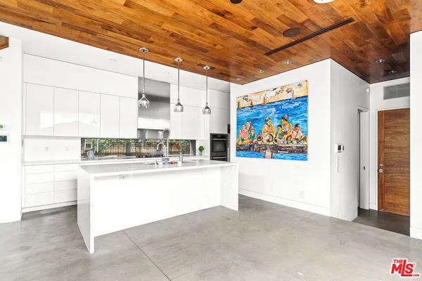 $17,000 | 524 Rialto Avenue, Venice, CA 90291