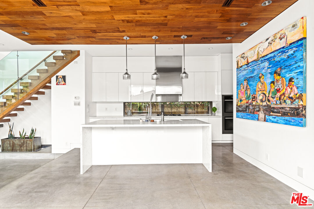 524 Rialto Avenue Venice, CA 90291 - Photo 10 of 43