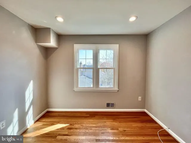 $4,100 | 12003 Titian Way, Potomac, MD 20854