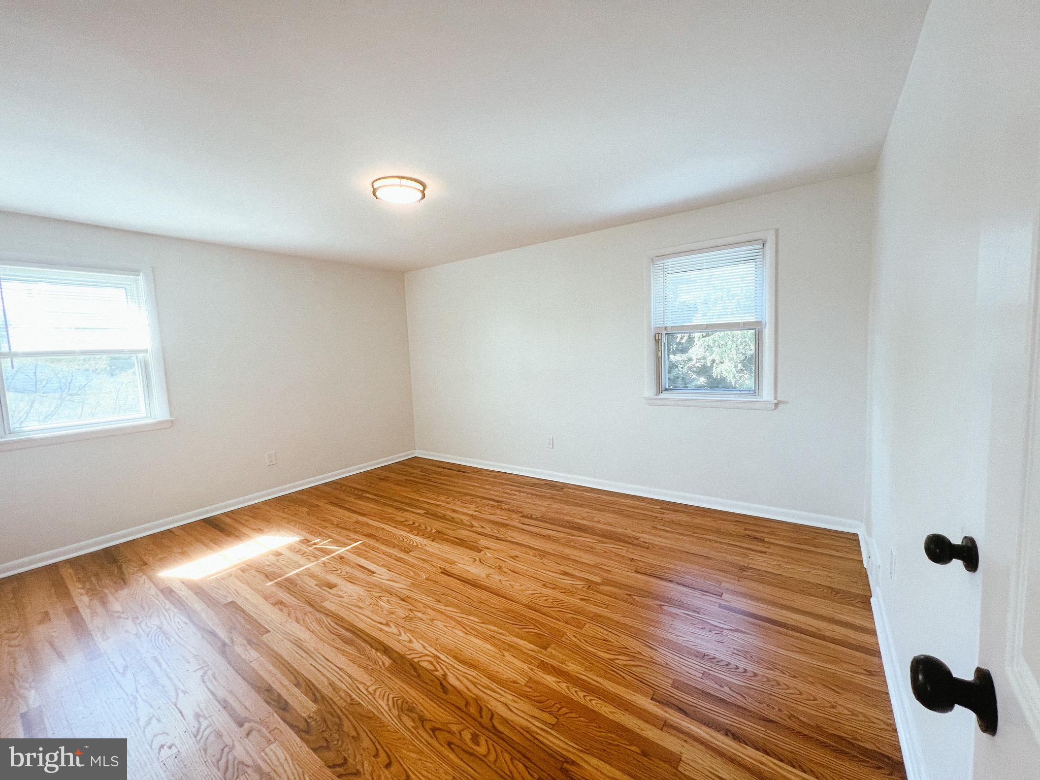 702 Glen Road Warminster, PA 18974 - Photo 16 of 38 bedroom