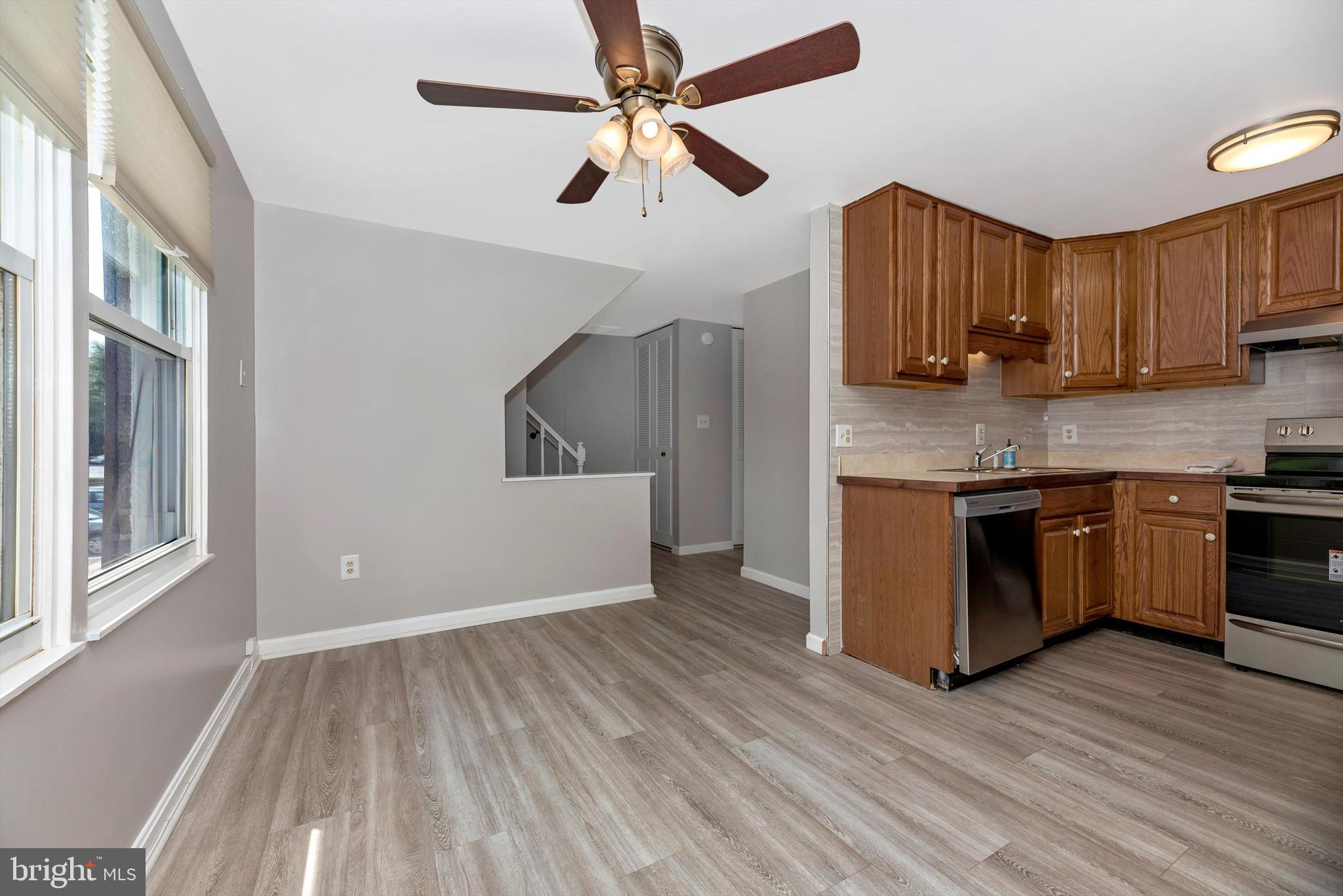 17531 Kohlhoss Road Poolesville, MD 20837 - Photo 5 of 53