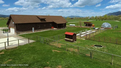 $1,247,000 | 87 Dew Drop Lane, Bedford, WY 83112