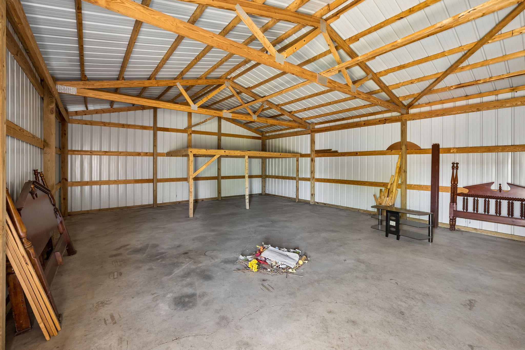 1085 Hawkins Branch Road Bethpage, TN 37022 - Photo 29 of 44