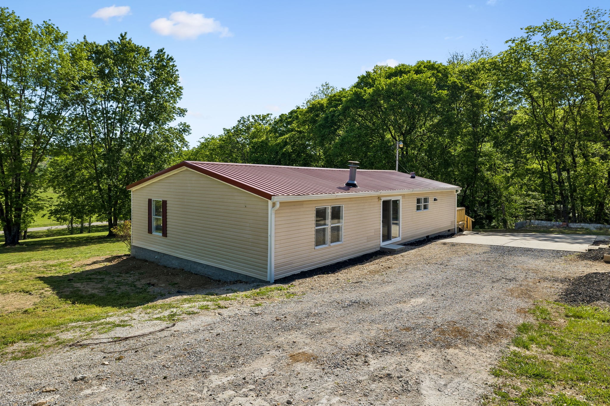 1085 Hawkins Branch Road Bethpage, TN 37022 - Photo 38 of 44