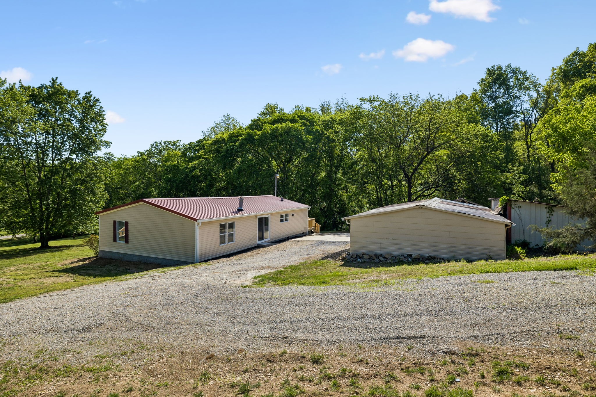 1085 Hawkins Branch Road Bethpage, TN 37022 - Photo 39 of 44