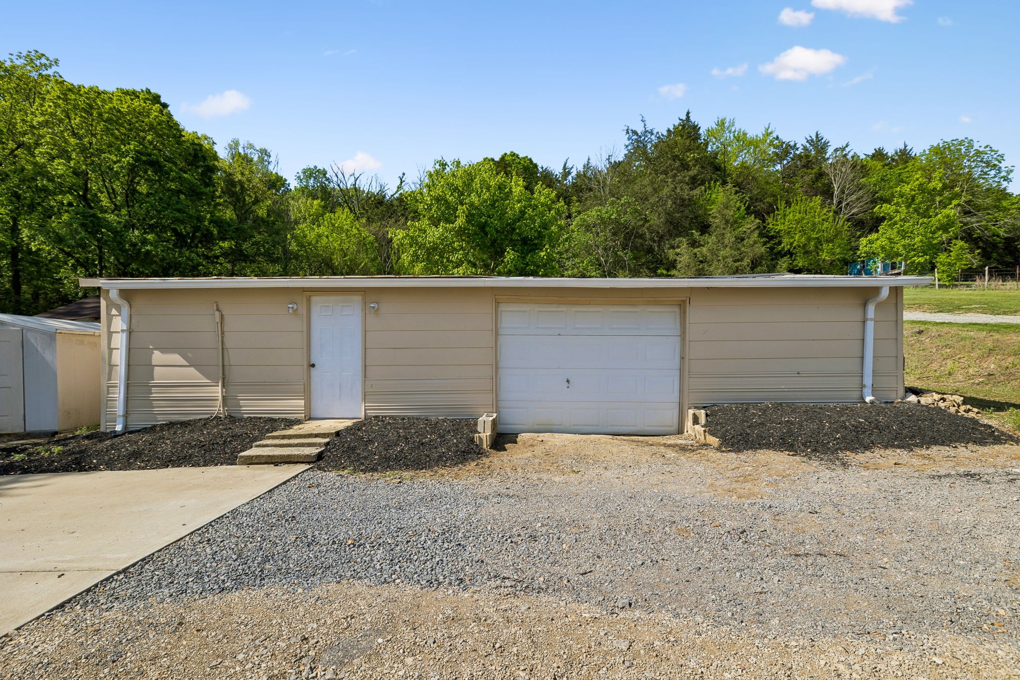 1085 Hawkins Branch Road Bethpage, TN 37022 - Photo 42 of 44