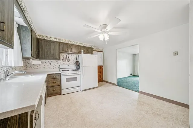 $264,900 | 805 Willow Street, Irwin, PA 15642