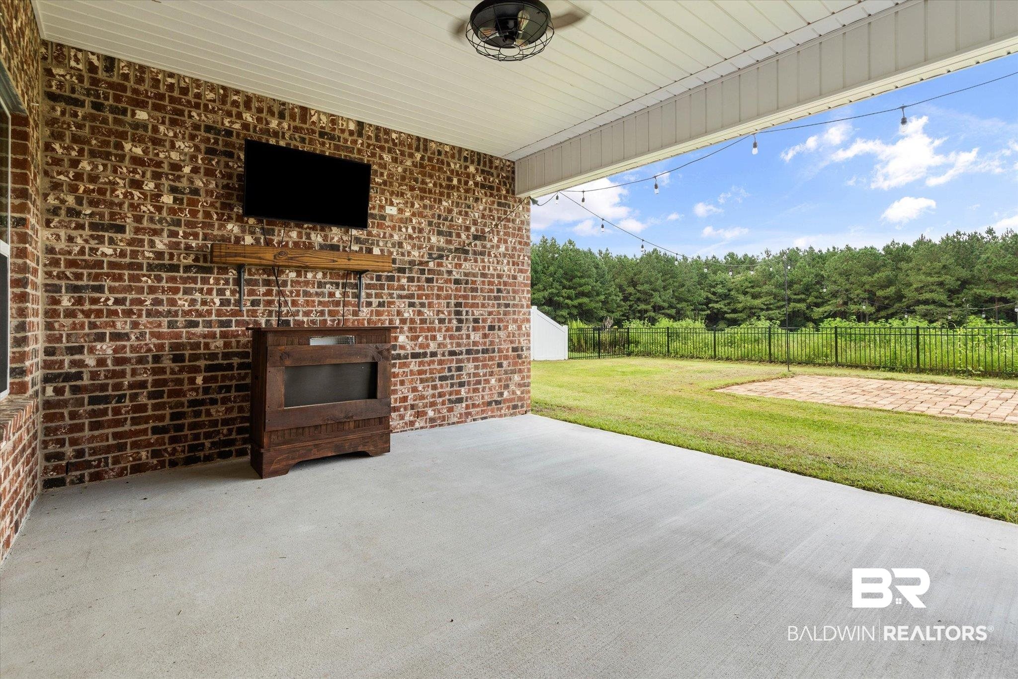 11229 Genuine Risk Circle Daphne, AL 36526 - Photo 24 of 46 View of covered patio / terrace