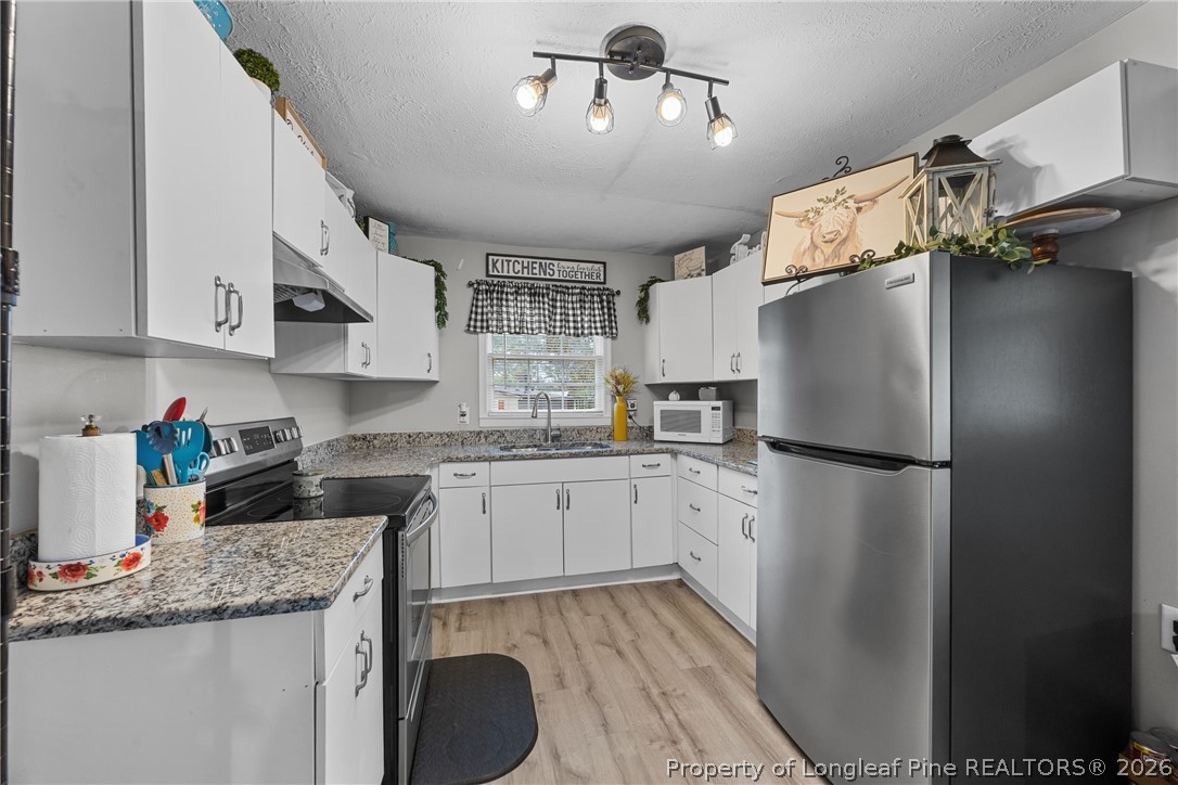 29844 North Turnpike Road Wagram, NC 28396 - Photo 25 of 43