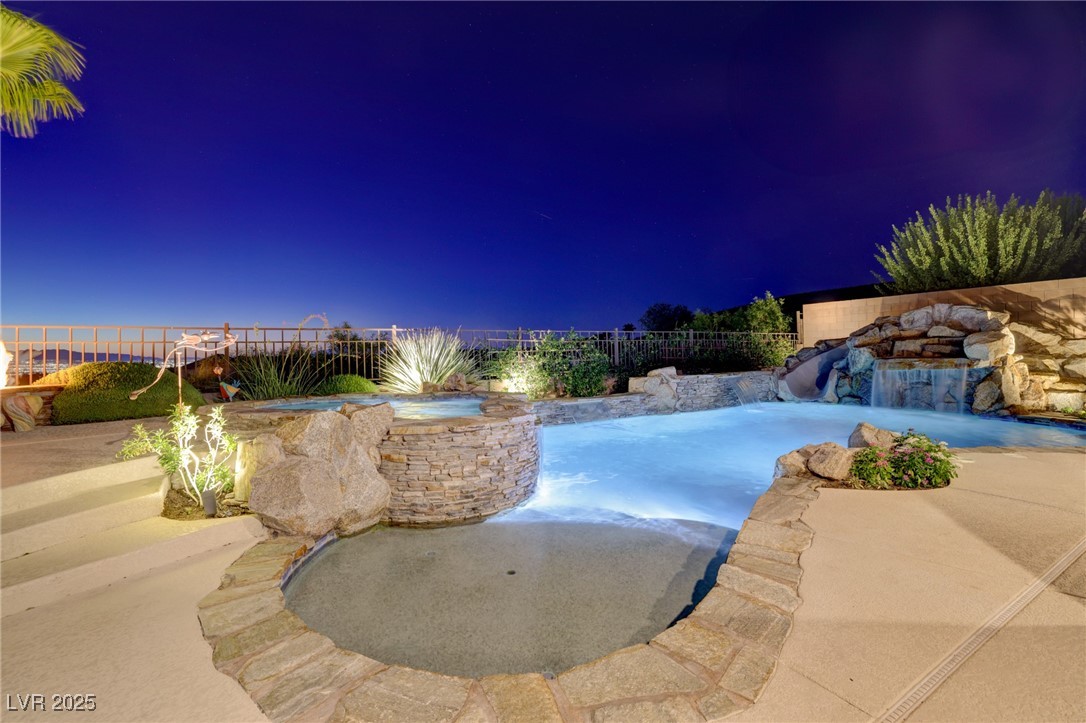 2172 De Rouge Avenue Henderson, NV 89044 - Photo 3 of 48