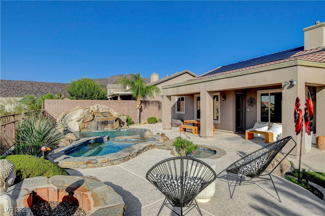 2172 De Rouge Avenue Henderson, NV 89044 - Photo 46 of 48