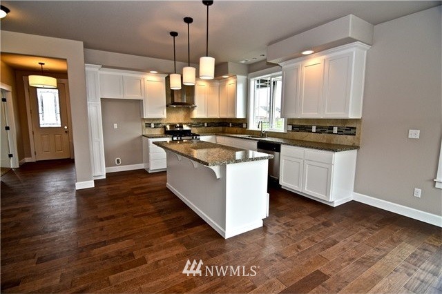 14911 Benton Loop Sumner, WA 98390 - Photo 7 of 25 Gallery Image 7