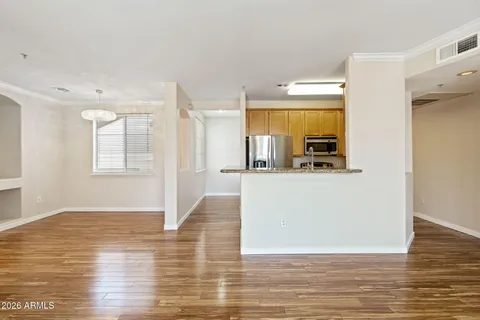$2,100 | 2992 North Miller Road, Unit B201, Scottsdale, AZ 85251