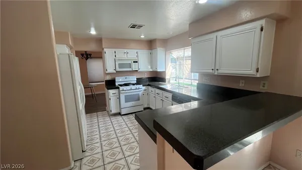 $2,195 | 2909 Calmada Avenue, Henderson, NV 89074