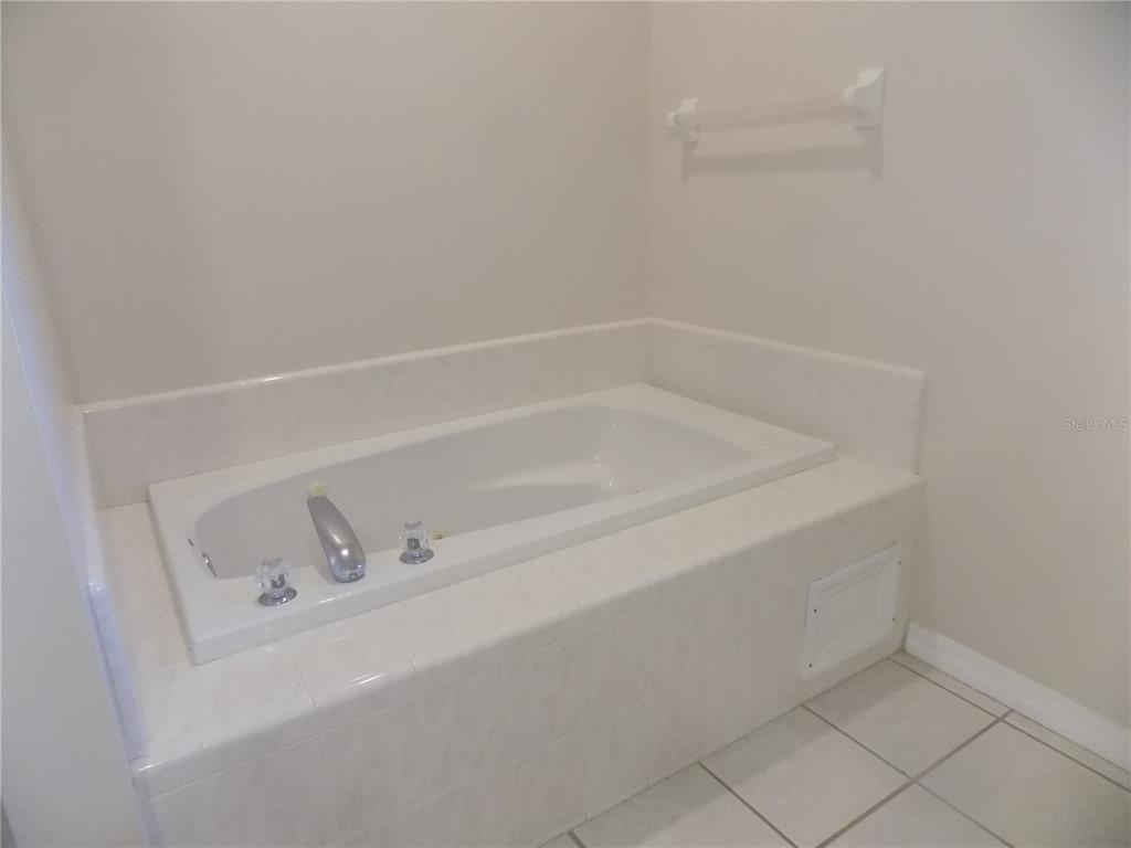 11903 Northwest 9 Road Gainesville, FL 32606 - Photo 44 of 60