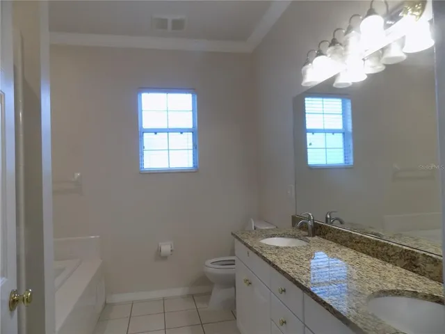 $380,900 | 11903 Northwest 9 Road, Gainesville, FL 32606