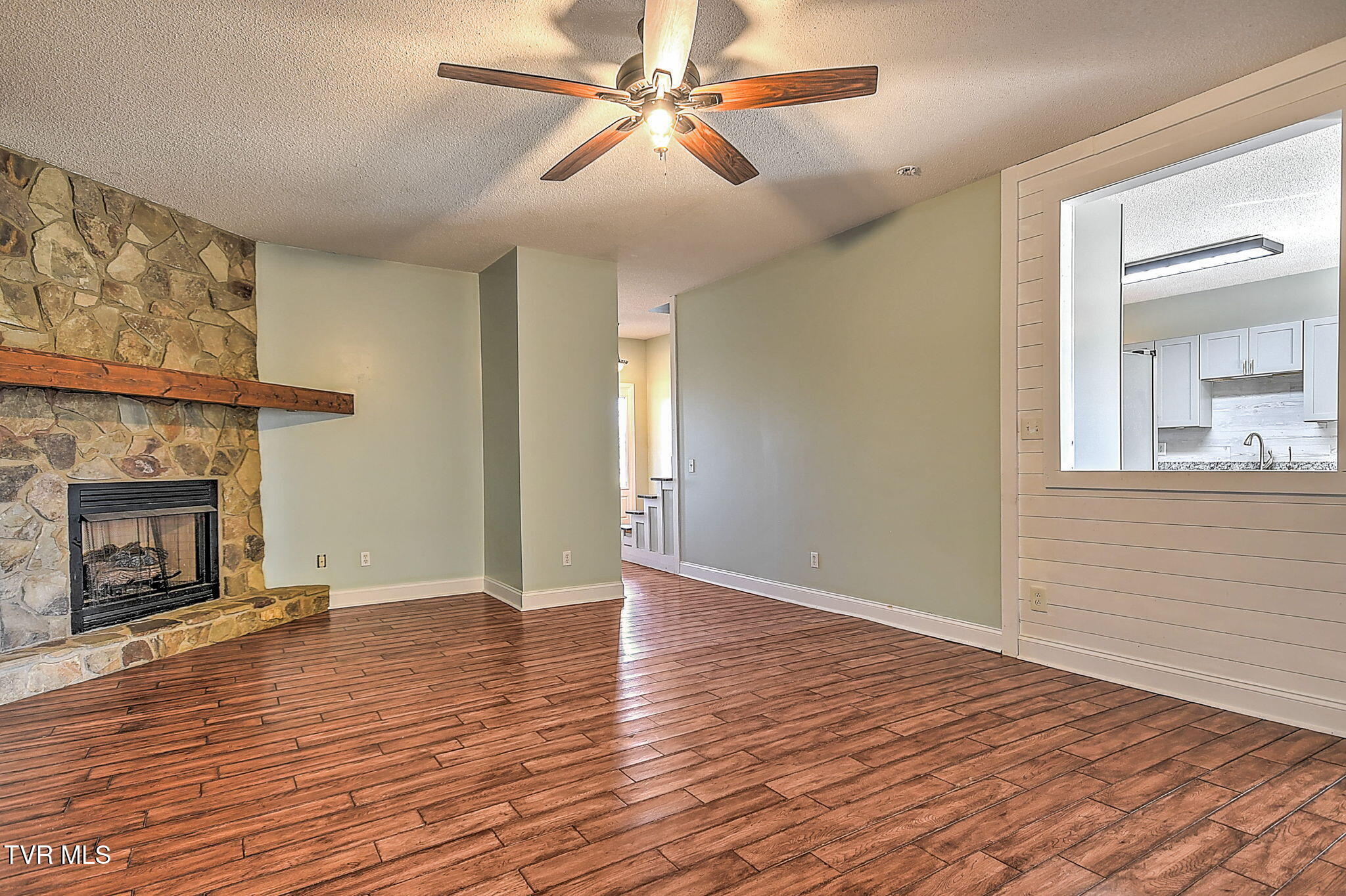 152 Painter Road Fall Branch, TN 37656 - Photo 2 of 32 9-web-or-mls-153 Painter TM-9