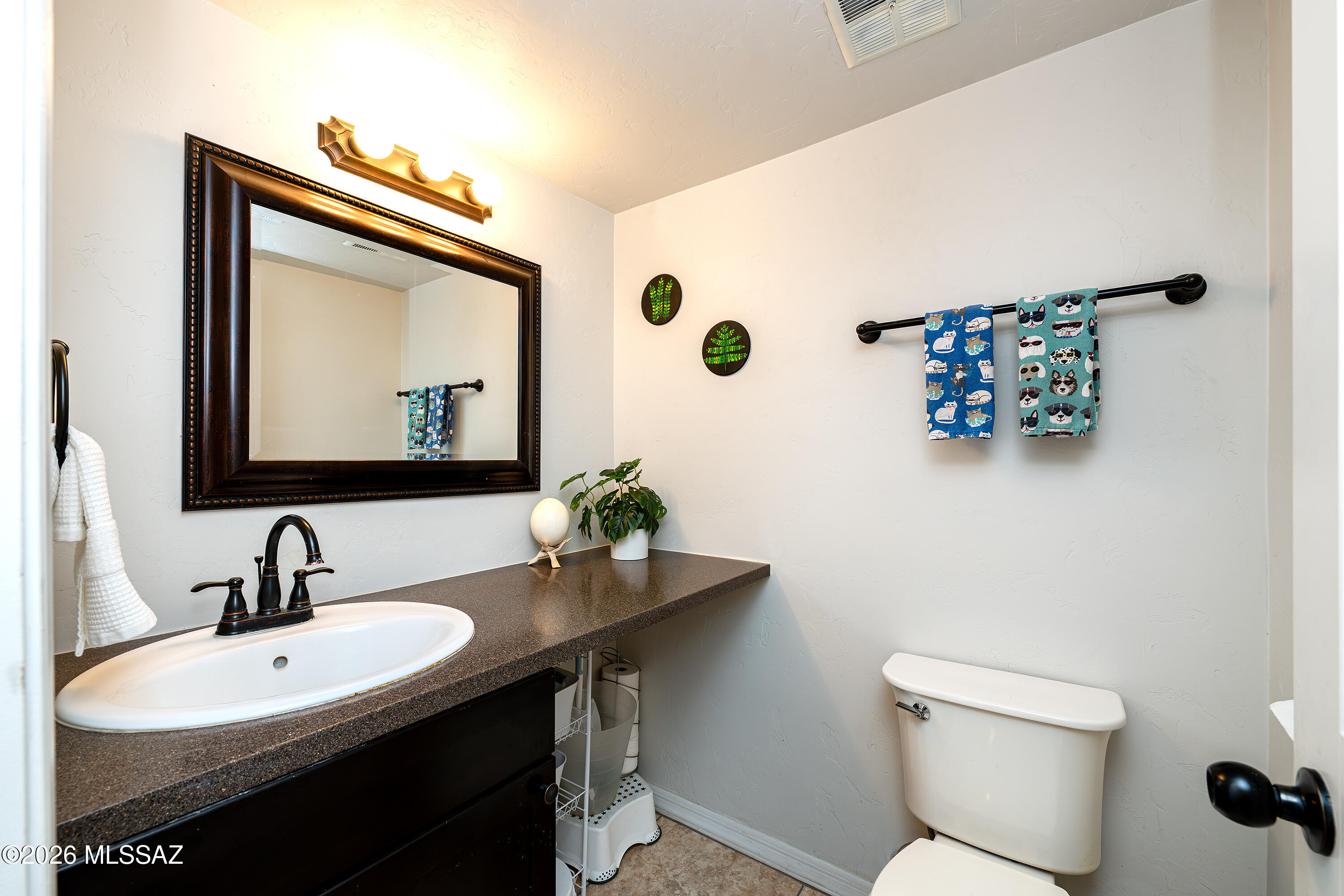 2749 West Anklam Road, Unit D Tucson, AZ 85745 - Photo 15 of 33
