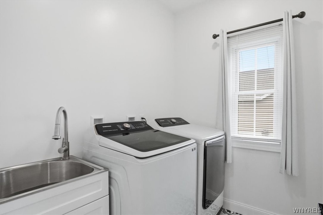 5815 Robinson Road Lockport, NY 14094 - Photo 27 of 42 Gallery Image 27