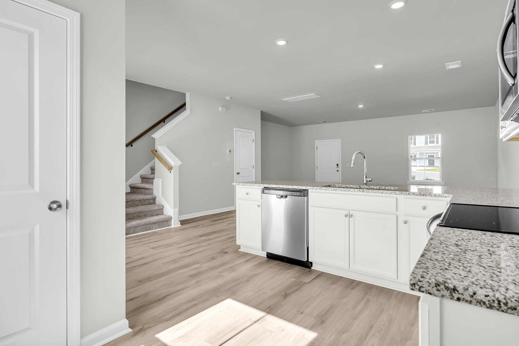 239 Harding Lane Goose Creek, SC 29445 - Photo 14 of 47 KITCHEN PHOTO 4