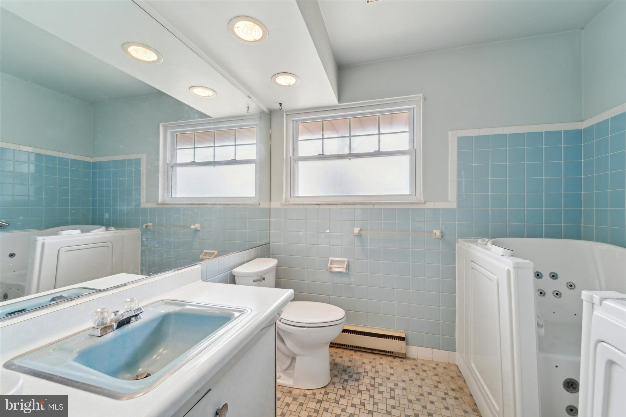 124 Gilbert Road Gilbertsville, PA 19525 - Photo 8 of 15 Gallery Image 8