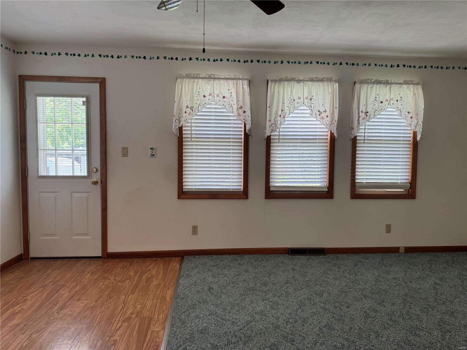 413 Monroe Street Waterloo, IL 62298 - Photo 13 of 23