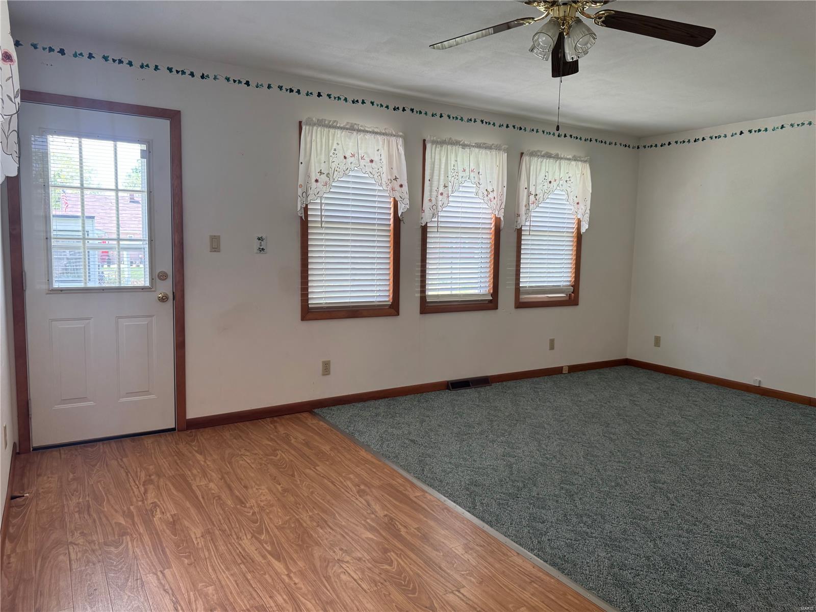 413 Monroe Street Waterloo, IL 62298 - Photo 15 of 23