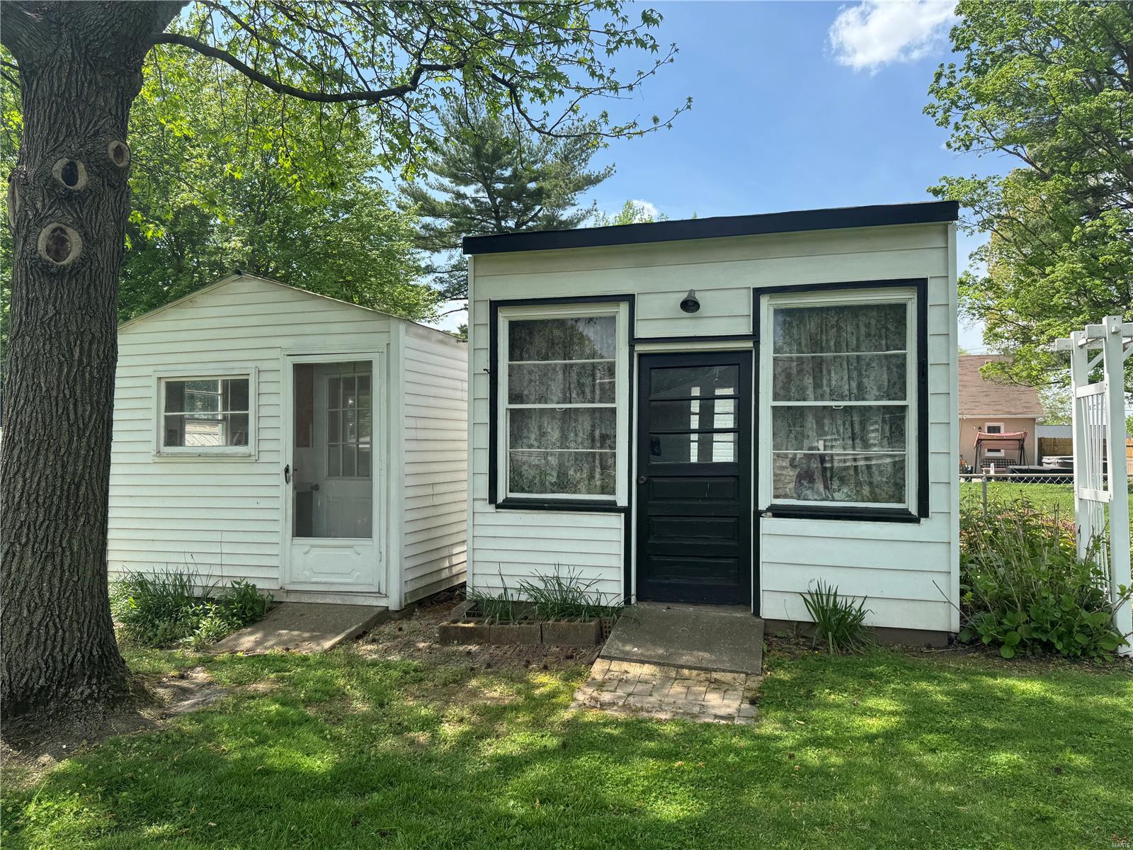 413 Monroe Street Waterloo, IL 62298 - Photo 3 of 23
